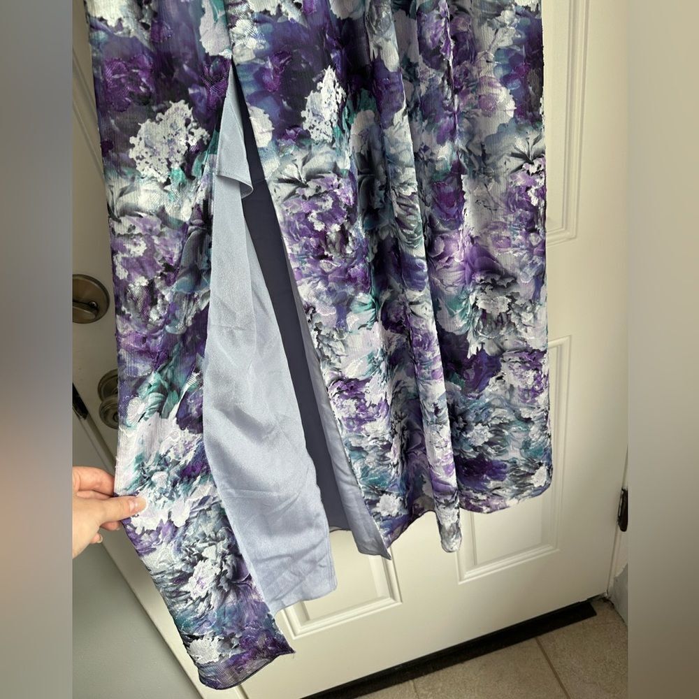 DRESS THE POPULATION SIZE S Jaclyn Pleated Floral Print A-Line Gown SIZE S MAXI - Picture 4 of 6